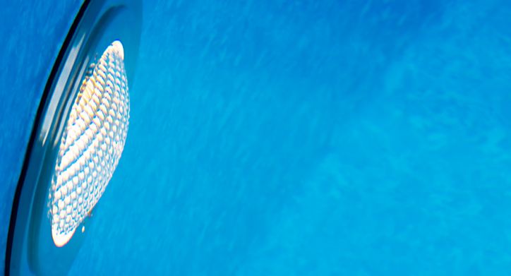 Poolbelysning